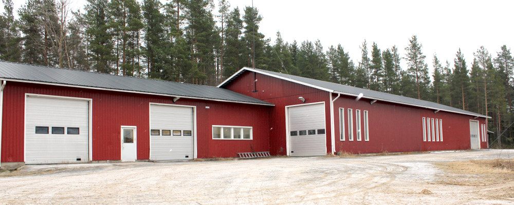 TNK Electricin hallit Lakaluomalla
